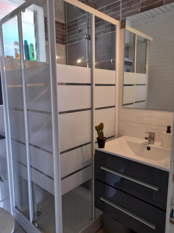 9 Lyly Location F3 Mezzanine Apartment Sainte-Anne Exterior foto